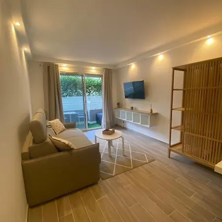 Neuf Pointe Croisette, 50 M De La Апартаменты Канны