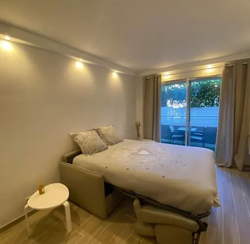 Lägenhet Neuf Pointe Croisette, 50 M De La Cannes