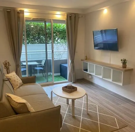 Neuf Pointe Croisette, 50 M De La * Cannes